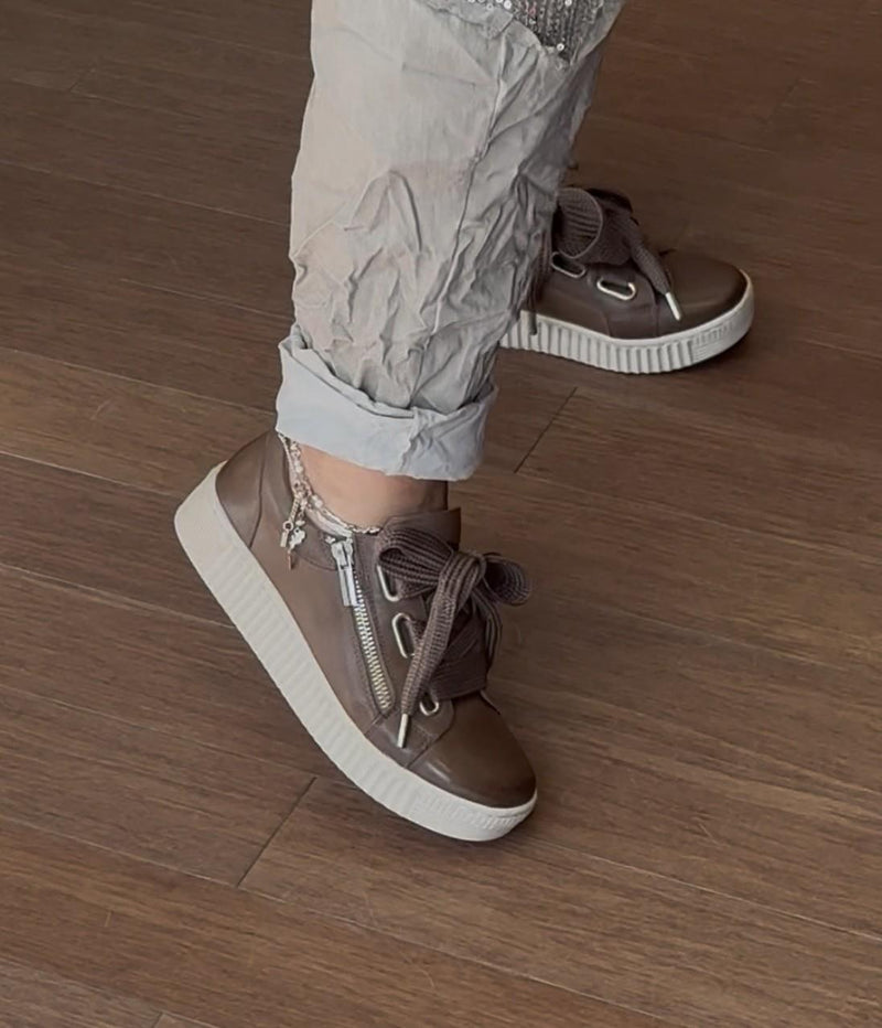 Jovi Canvas Shoes